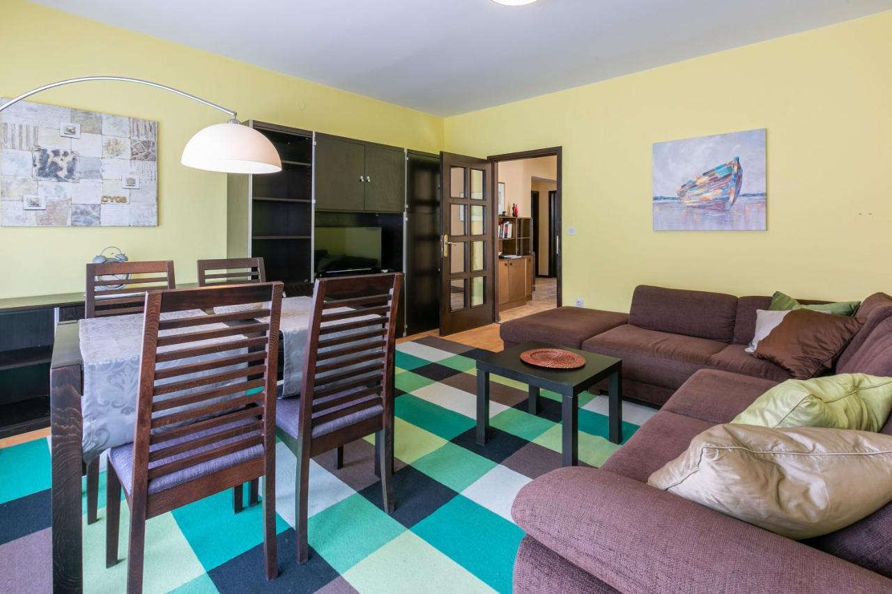 Apartments Zec Selce Exterior photo